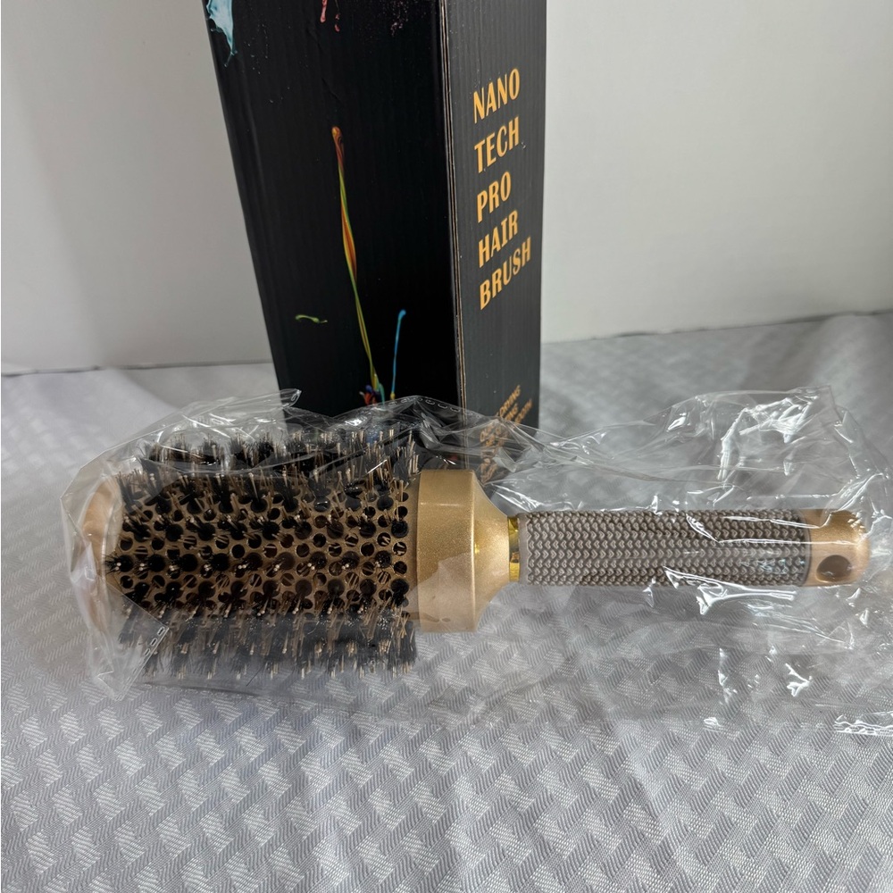 Nano Gold Pro Hair Brush for Men